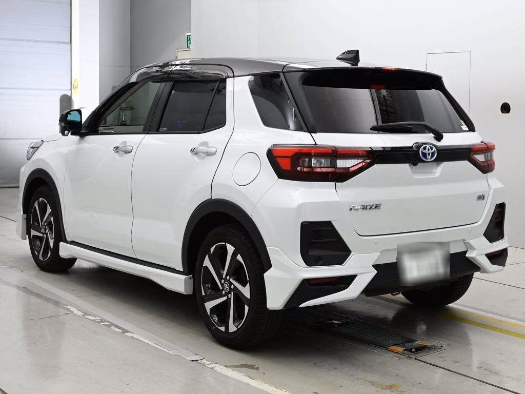TOYOTA RAIZE