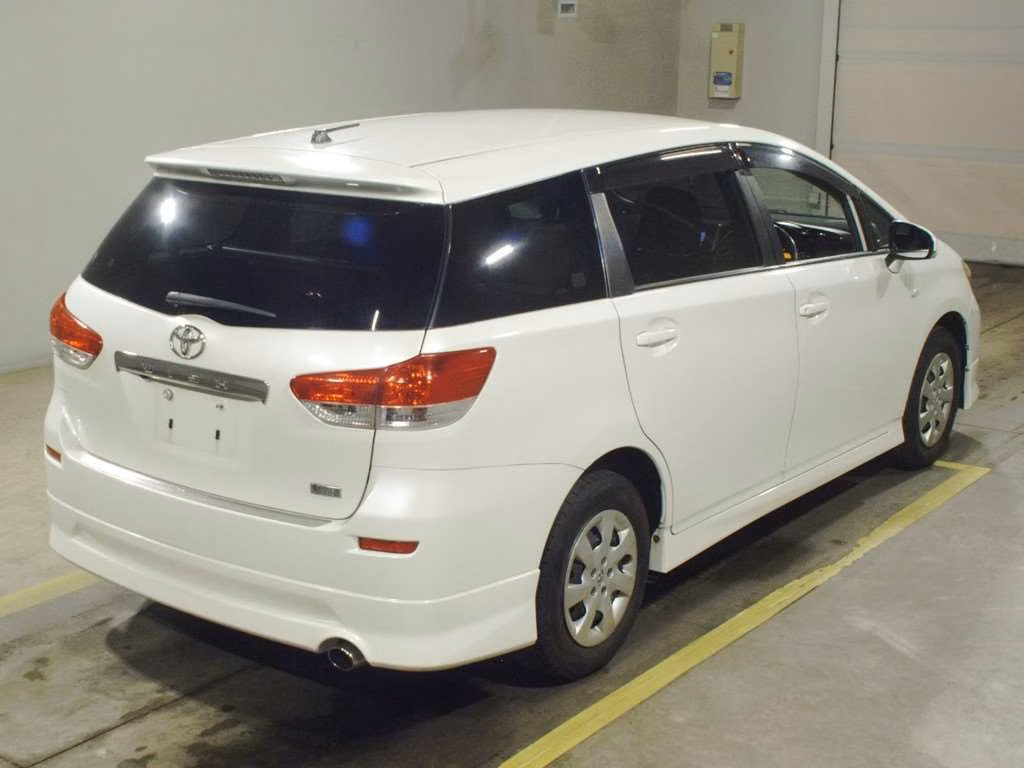 TOYOTA WISH