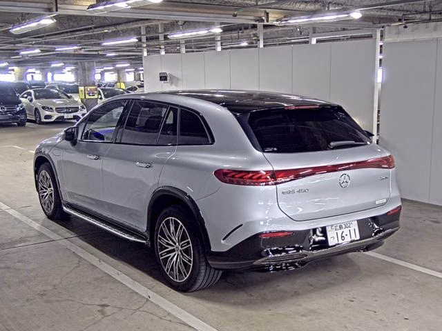 MERCEDES-BENZ EQS SUV