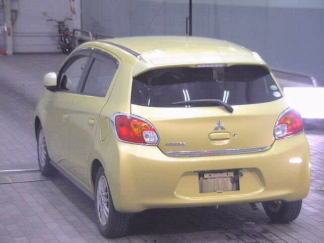 MITSUBISHI MIRAGE