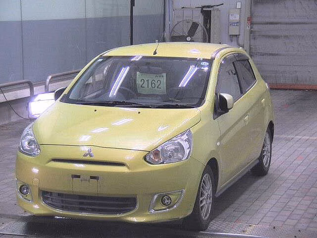 MITSUBISHI MIRAGE