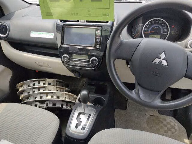 MITSUBISHI MIRAGE