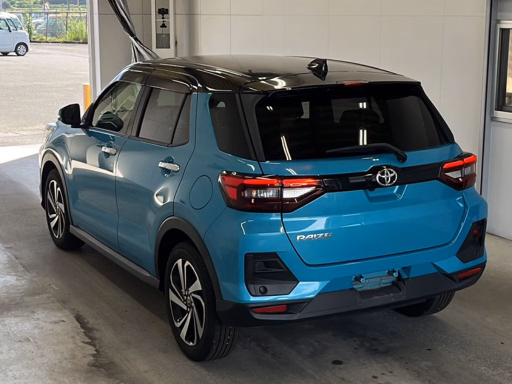 TOYOTA RAIZE