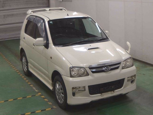 DAIHATSU TERIOS KID