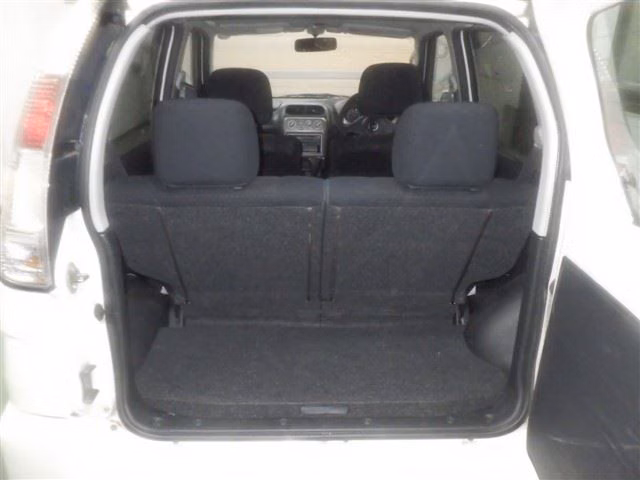 DAIHATSU TERIOS KID