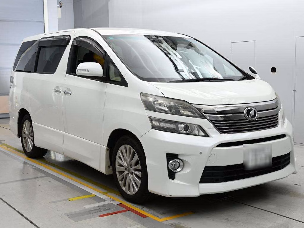 TOYOTA VELLFIRE