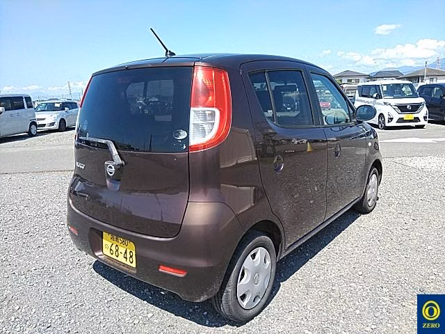 NISSAN MOCO