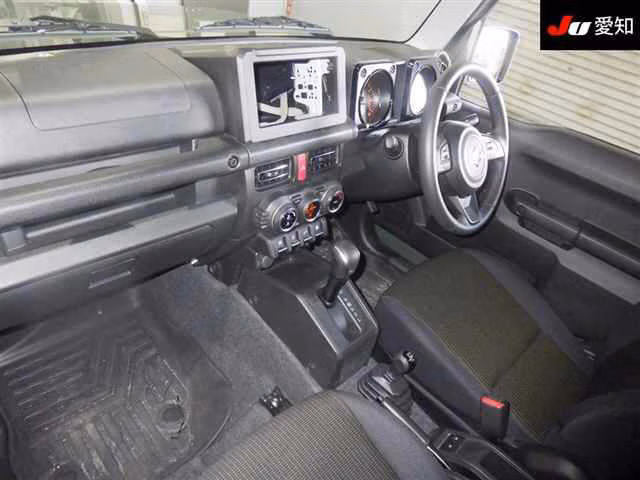 SUZUKI JIMNY SIERRA