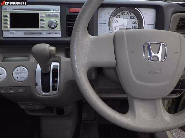 HONDA LIFE