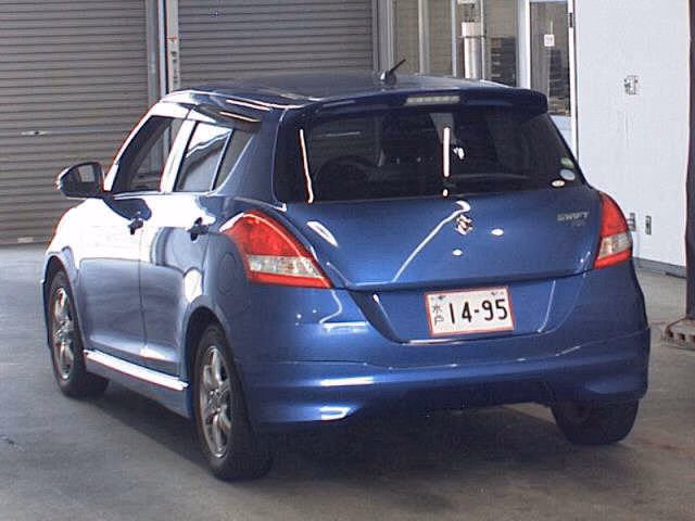 SUZUKI SWIFT