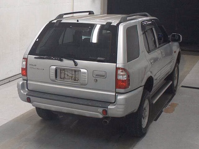 ISUZU WIZARD