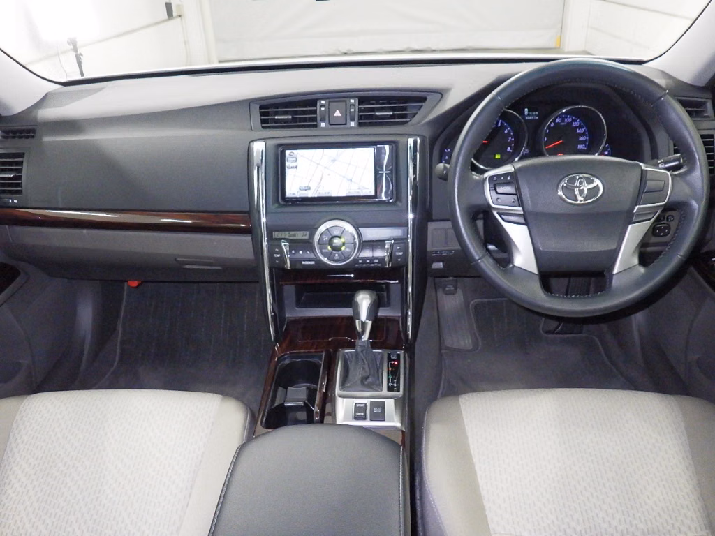 TOYOTA MARK X