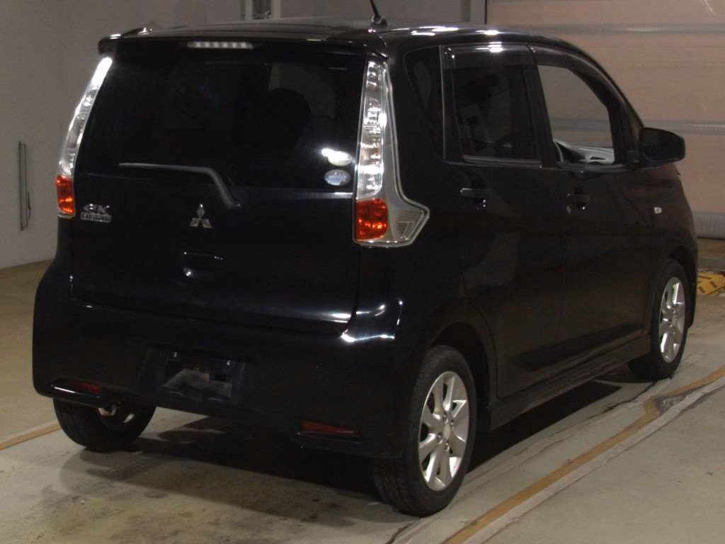 MITSUBISHI EK CUSTOM