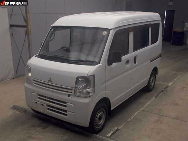 MITSUBISHI MINICAB