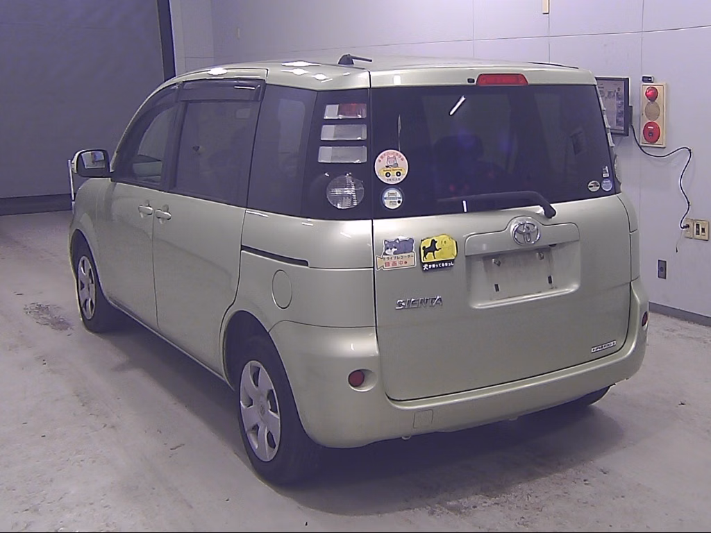 TOYOTA SIENTA
