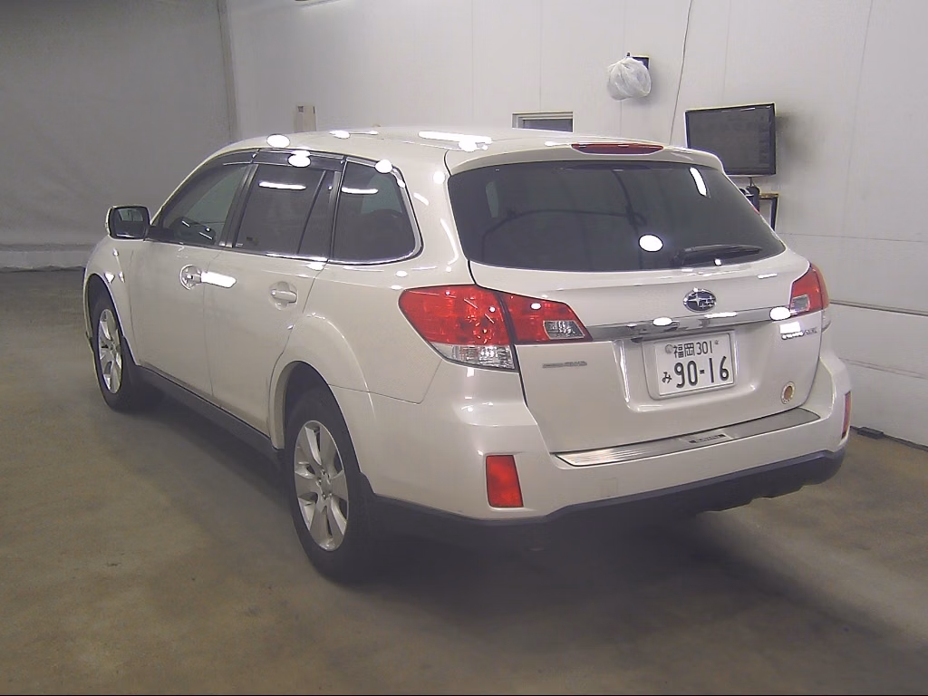 SUBARU OUTBACK
