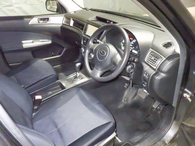 SUBARU EXIGA
