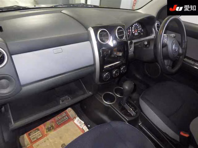 MAZDA VERISA