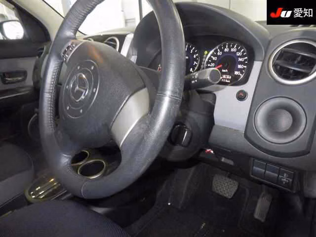 MAZDA VERISA