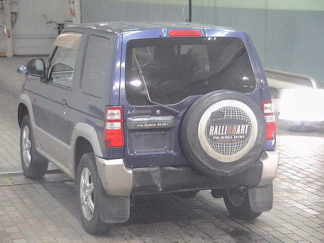 MITSUBISHI PAJERO MINI