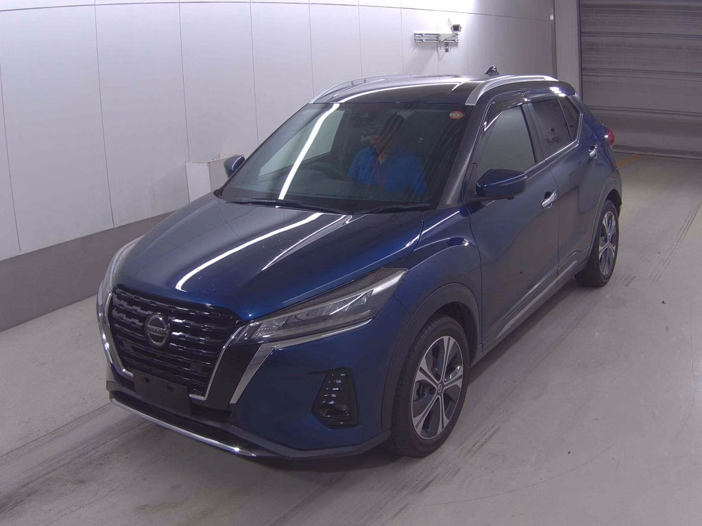 NISSAN KICKS