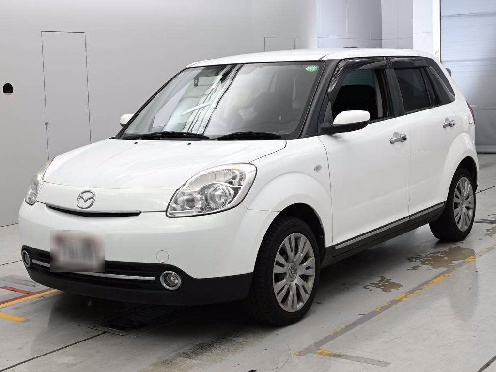 MAZDA VERISA
