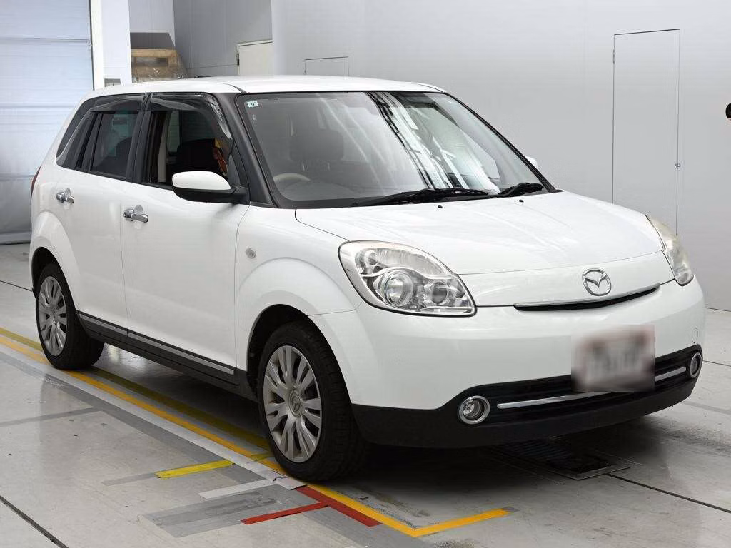 MAZDA VERISA