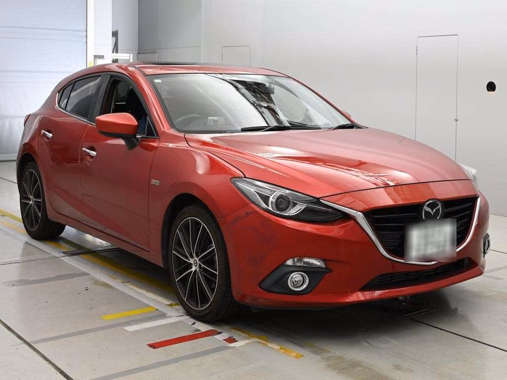 MAZDA AXELA