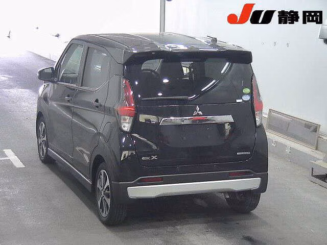 MITSUBISHI EK X
