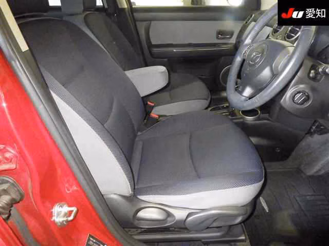 MAZDA VERISA