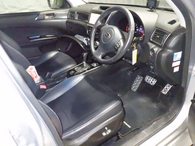 SUBARU EXIGA
