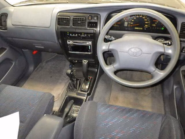 TOYOTA HILUX SURF