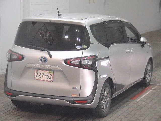 TOYOTA SIENTA