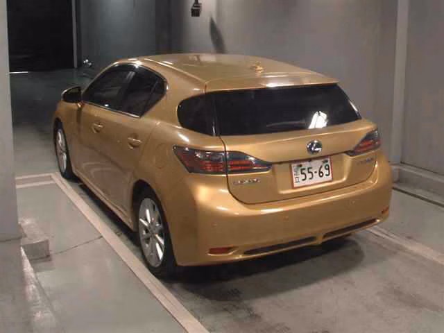 LEXUS CT200H