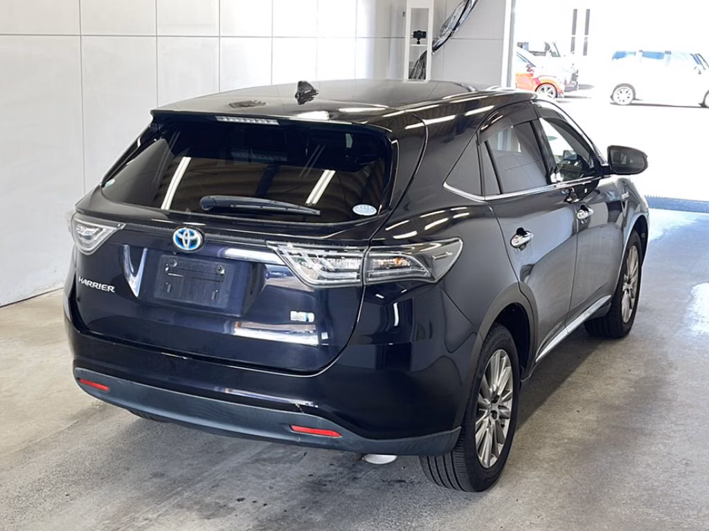 TOYOTA HARRIER