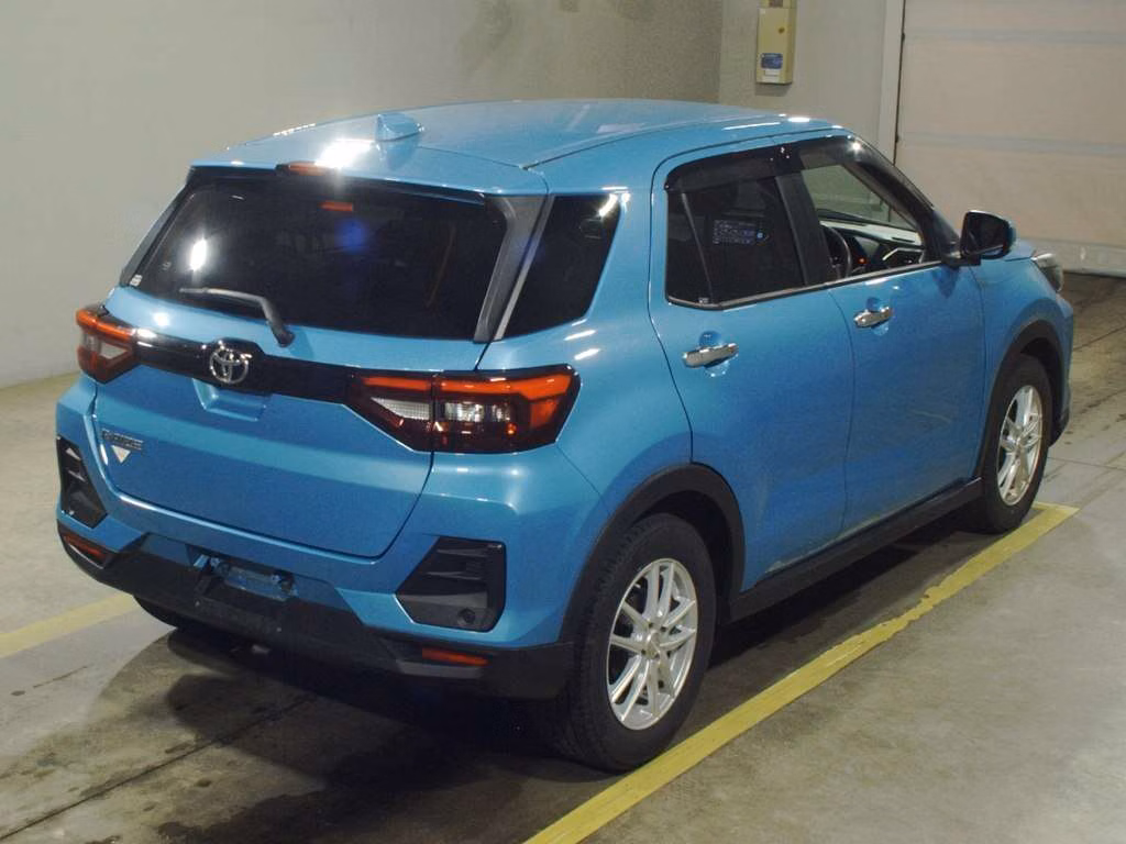TOYOTA RAIZE