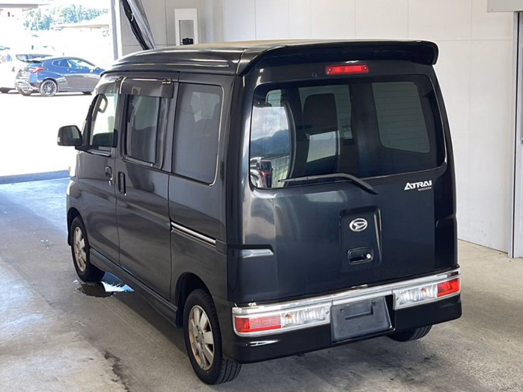 DAIHATSU ATRAI
