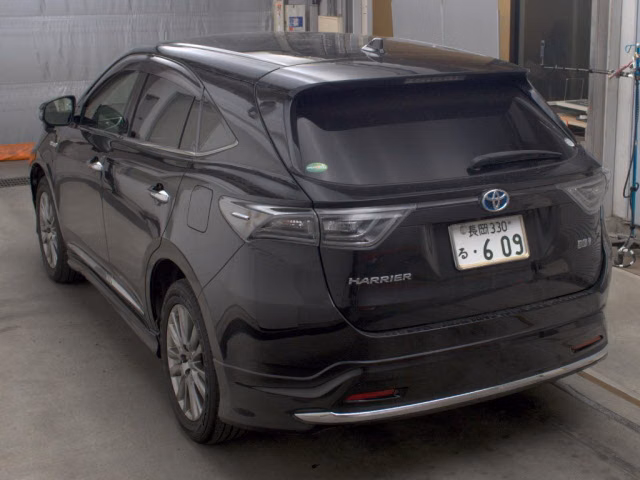 TOYOTA HARRIER