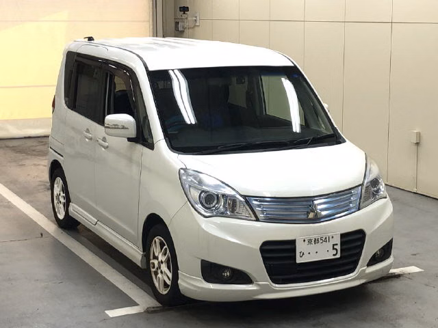 MITSUBISHI DELICA D:2