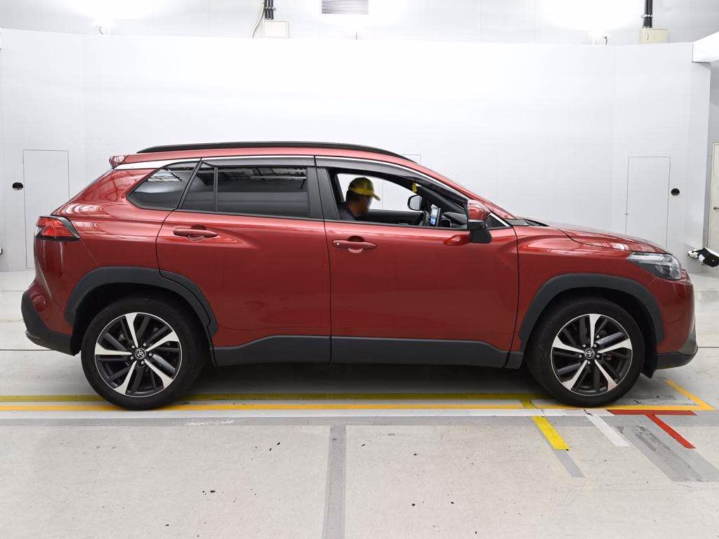 TOYOTA COROLLA CROSS