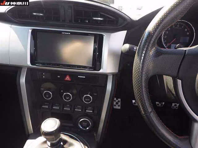 SUBARU BRZ