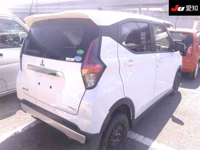 MITSUBISHI EK X