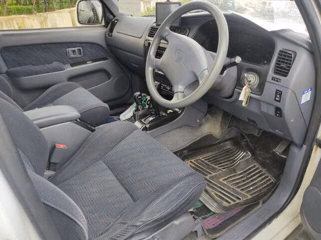 TOYOTA HILUX SURF