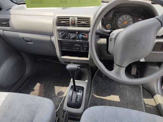 MITSUBISHI MINICA