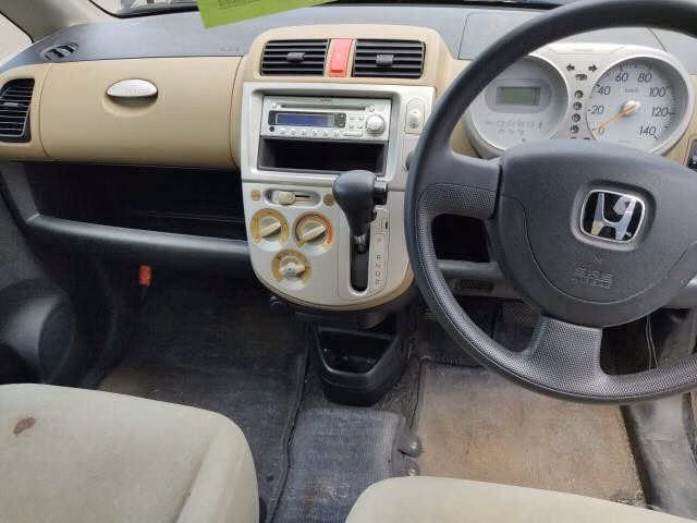 HONDA LIFE