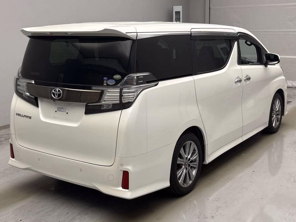 TOYOTA VELLFIRE