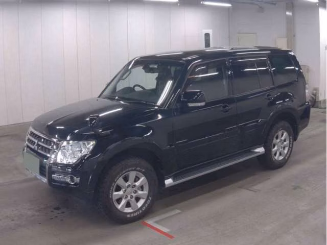 MITSUBISHI PAJERO