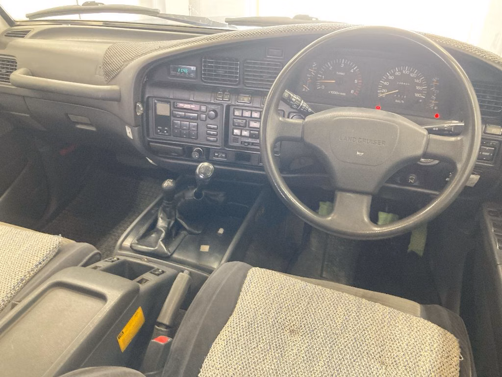 TOYOTA LAND CRUISER