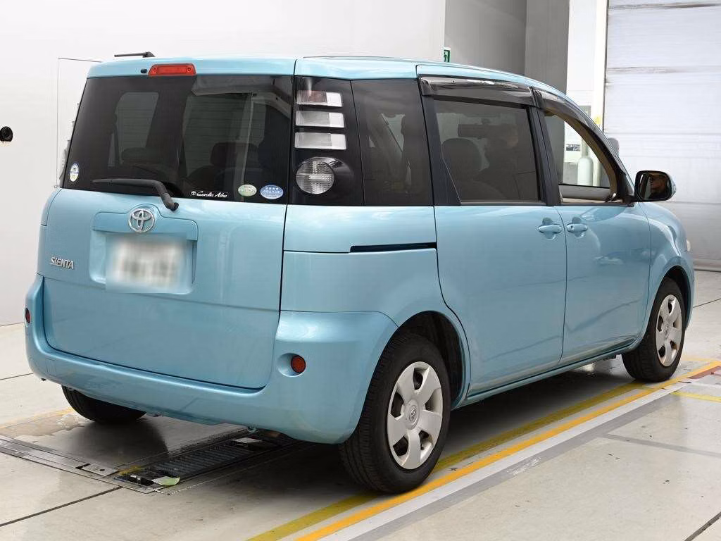 TOYOTA SIENTA