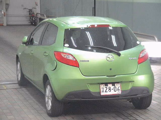 MAZDA DEMIO
